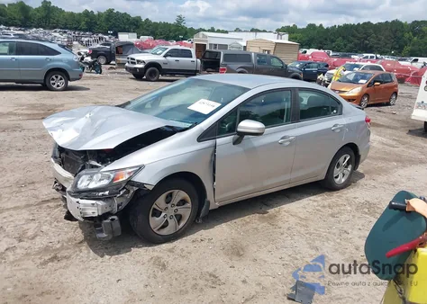 2014 Honda Civic Lx z USA, uszkodzony, nr VIN 19XFB2F5XEE010813